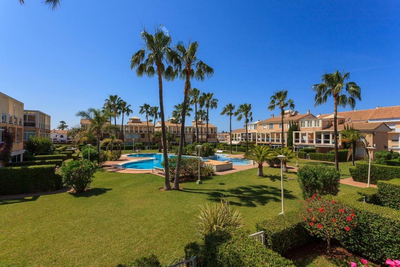 Apartamento Playa Con Piscina Y Terraza En Urbanizacion De Lujo Denia Bagian luar foto