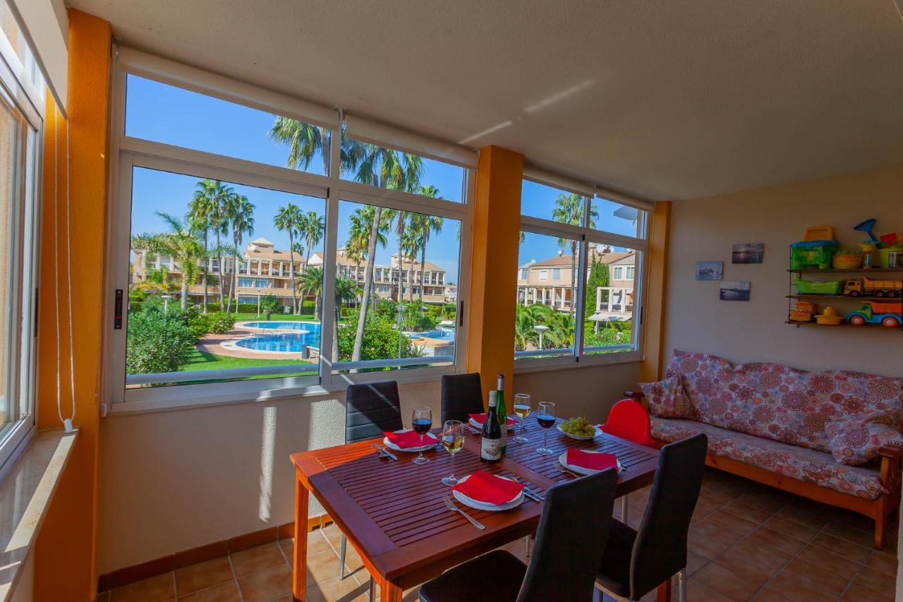 Apartamento Playa Con Piscina Y Terraza En Urbanizacion De Lujo Denia Bagian luar foto